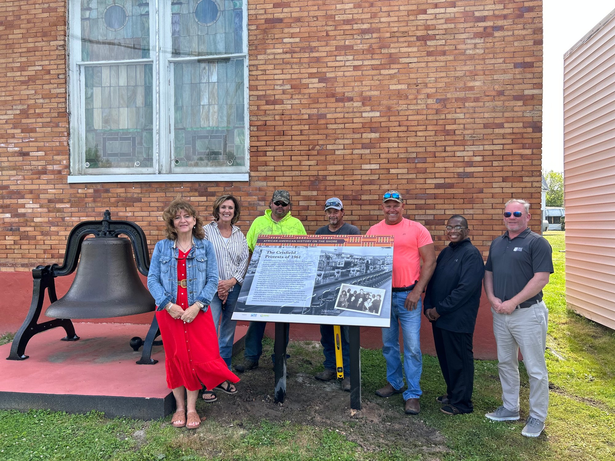 Crisfield Sign Install