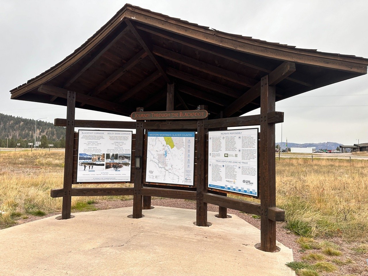 Interpretive Outdoor Signs