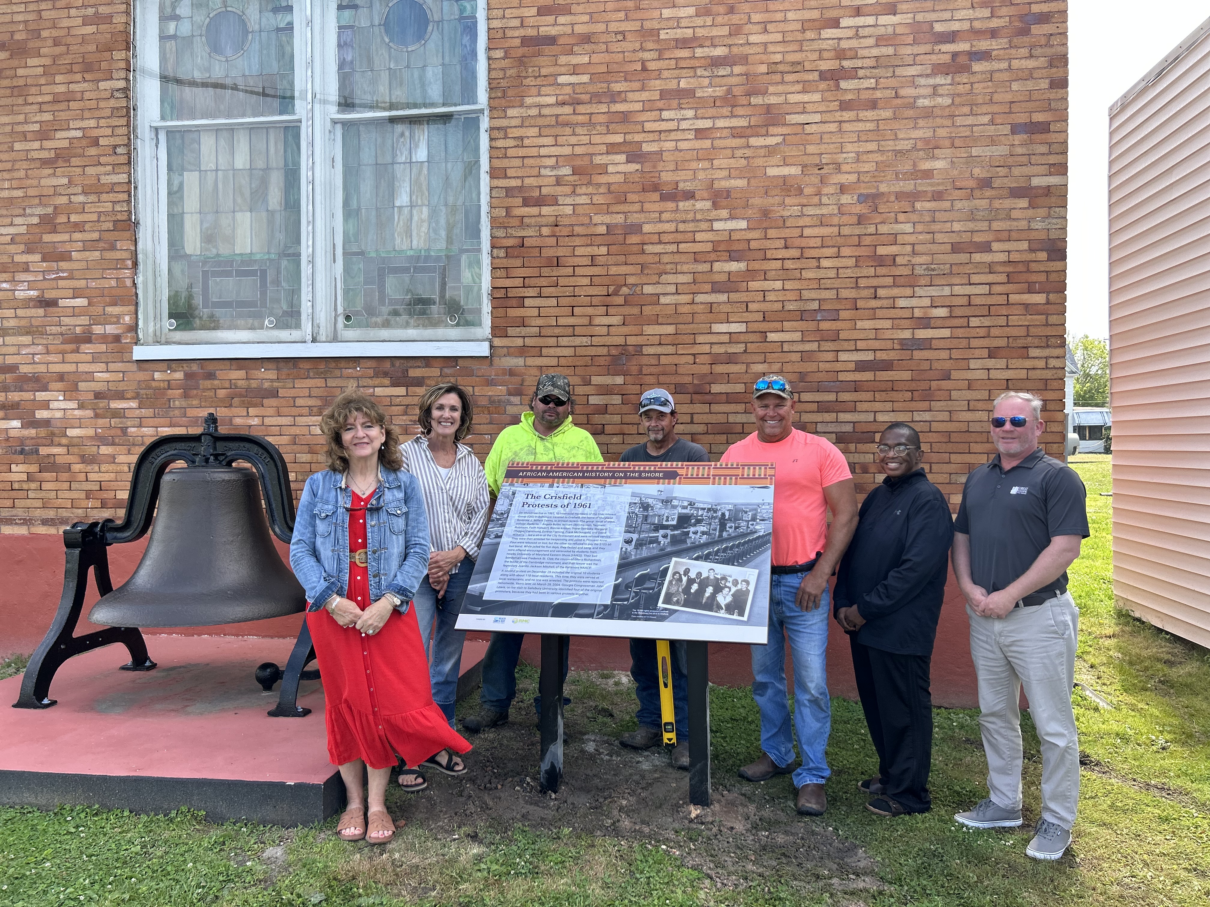 Crisfield Sign Install